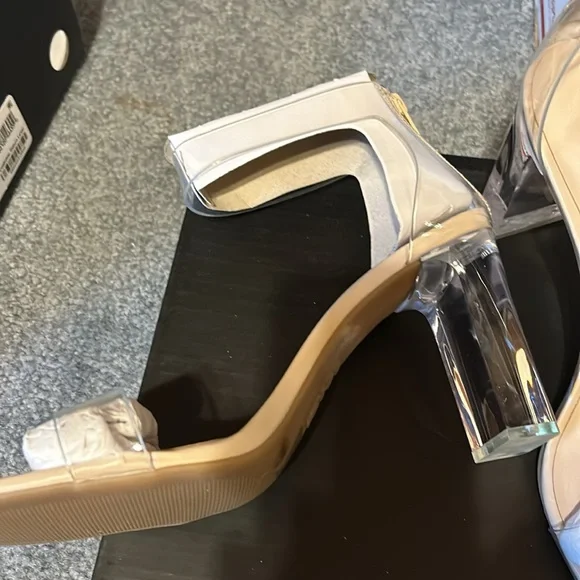 INC makennap clear call heel shoes NEW - Picture 4 of 11